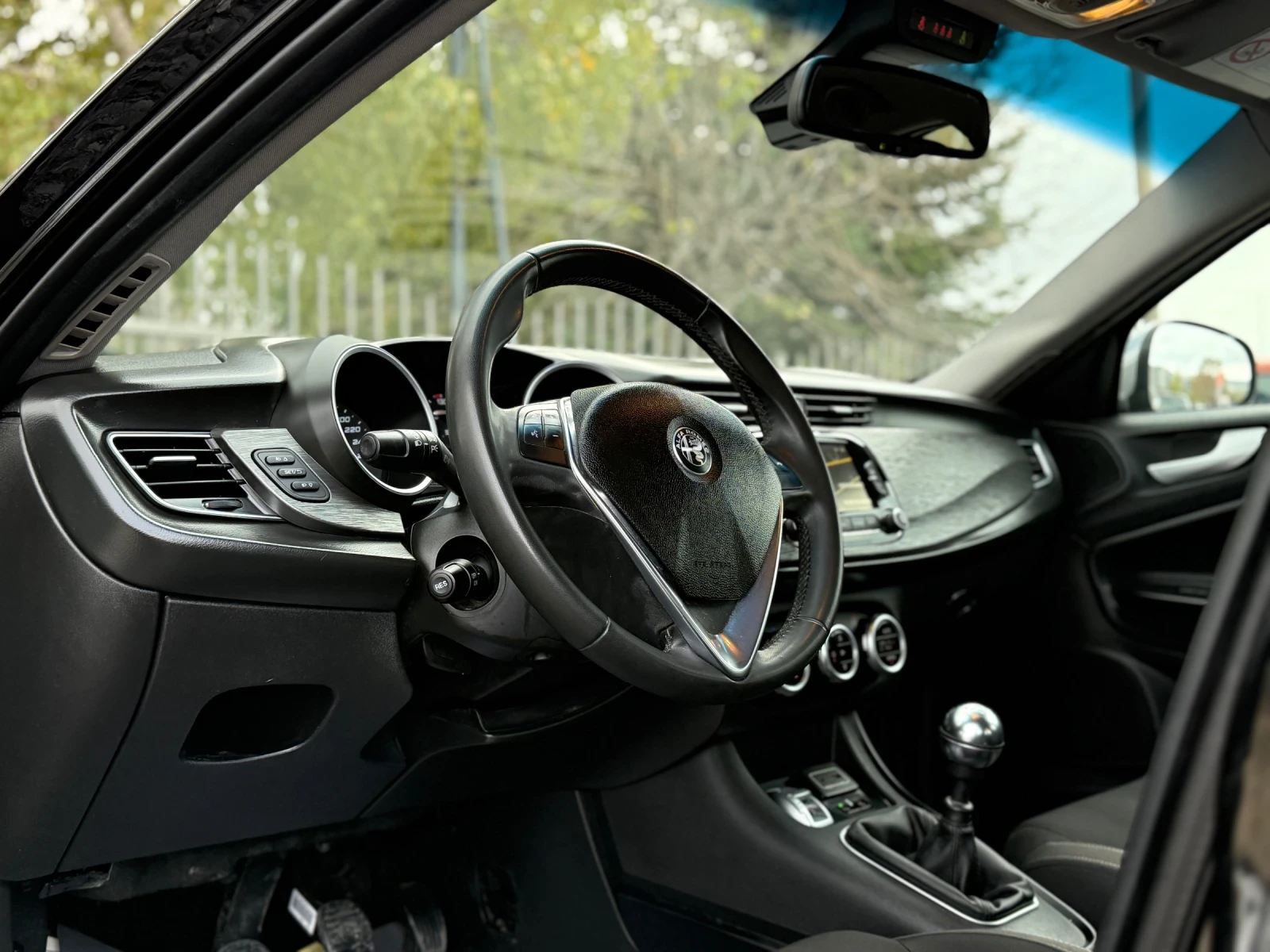 Alfa Romeo Giulietta 1.6 jtdm Super Sprint | Mobile.bg   12