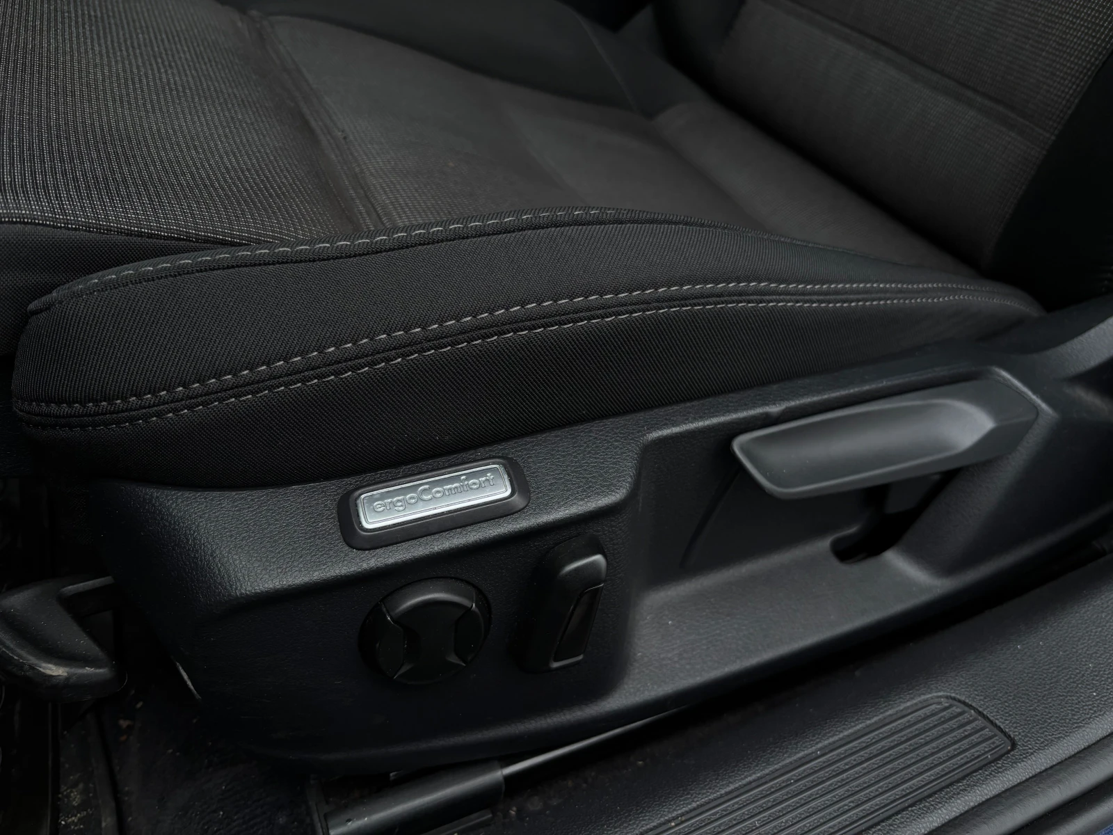 VW Passat 2.0 TDI - изображение 10