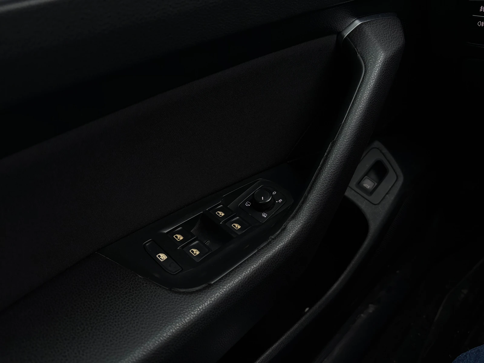 VW Passat 2.0 TDI | Mobile.bg � ����������� 17