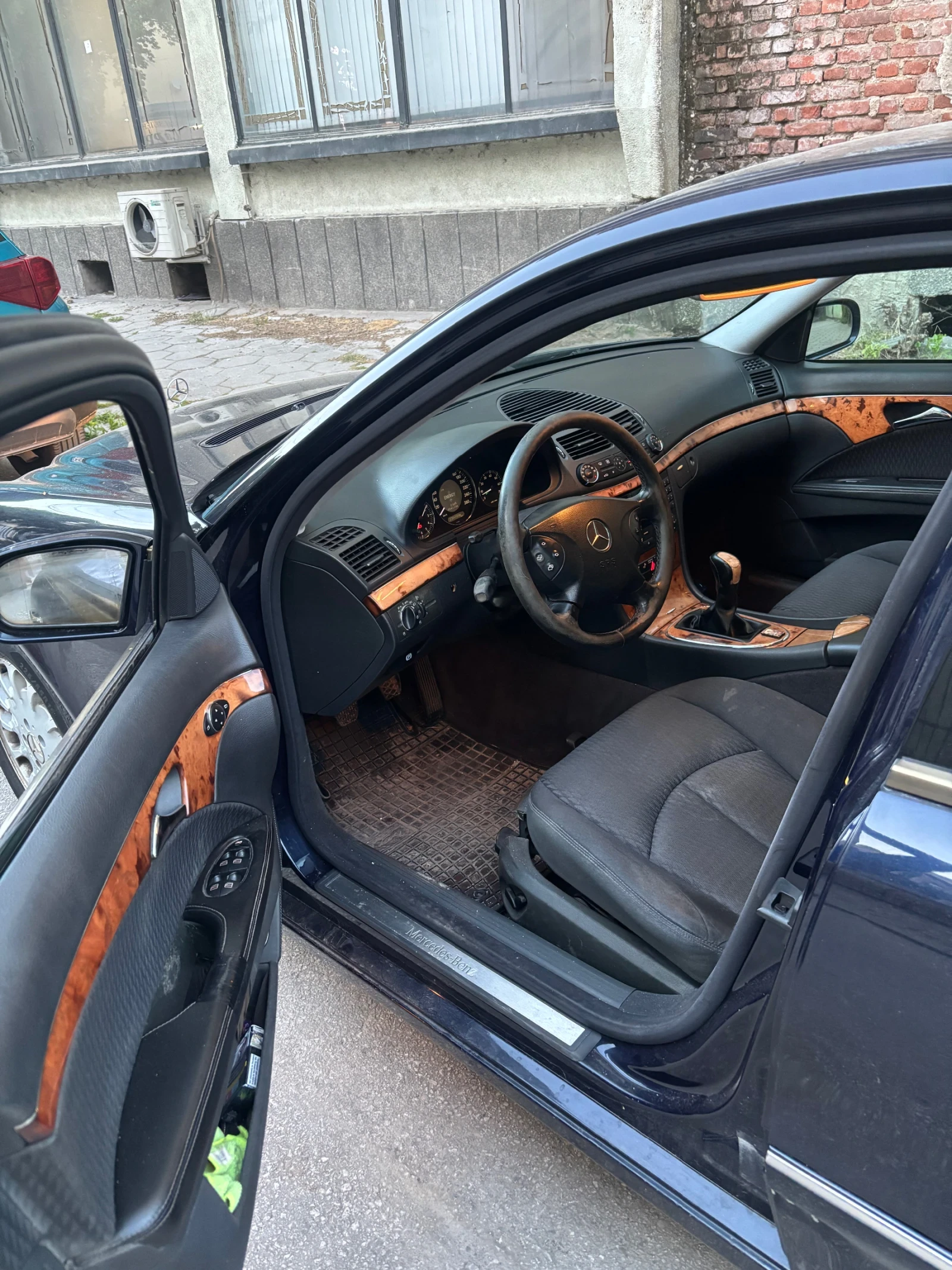 Mercedes-Benz E 240 | Mobile.bg � ����������� 14
