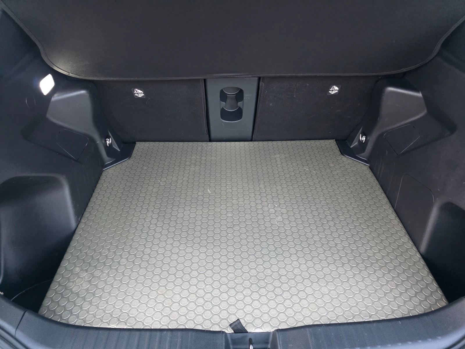 Toyota Yaris Cross 1.5 125к.с., снимка 16 - Автомобили и джипове - 54028080