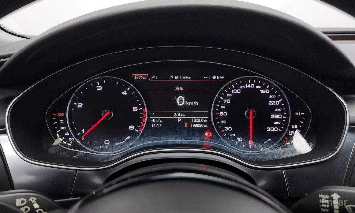 Audi A7 QUATTRO* 3.0TDI* ШИБИДАХ* ПОДГРЕВ* KEYLESS* , снимка 10 - Автомобили и джипове - 54100503