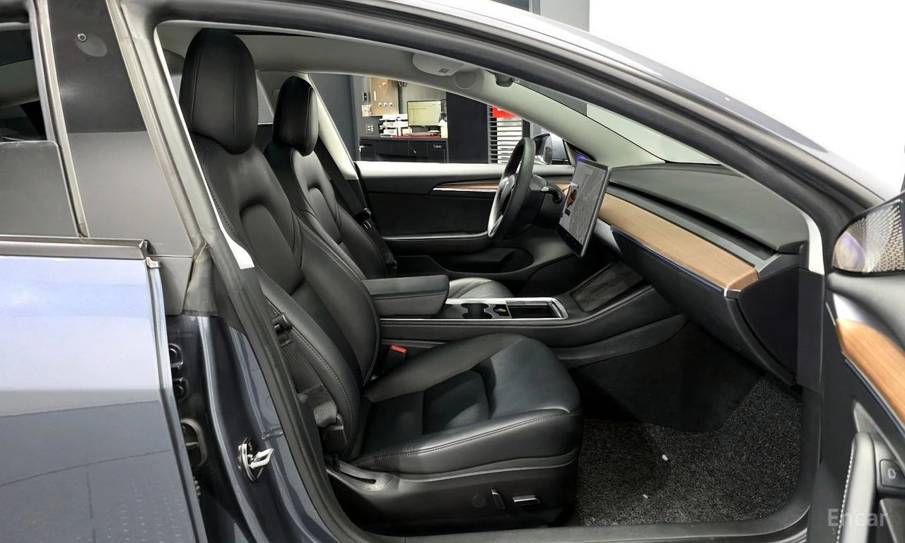 Tesla Model 3 AWD* LONG* RANGE* КАМЕРИ* 360* ПАНО* , снимка 8 - Автомобили и джипове - 54307338