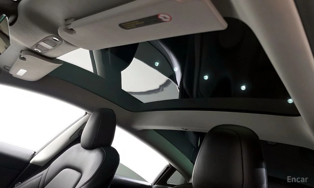 Tesla Model 3 AWD* LONG* RANGE* КАМЕРИ* 360* ПАНО* , снимка 12 - Автомобили и джипове - 54307338