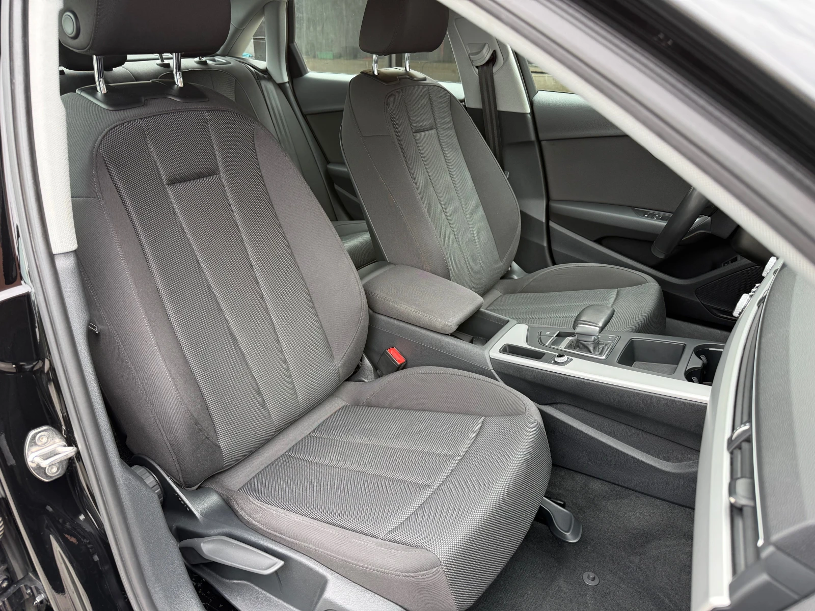 Audi A4 2.0TDI* 2021�* DISTRONIC | Mobile.bg � ����������� 14