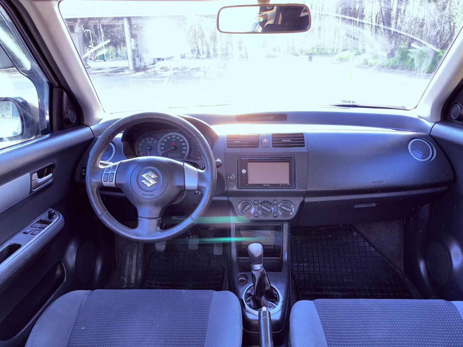 Suzuki Swift 1.3 бензин/газ , снимка 5 - Автомобили и джипове - 54456781