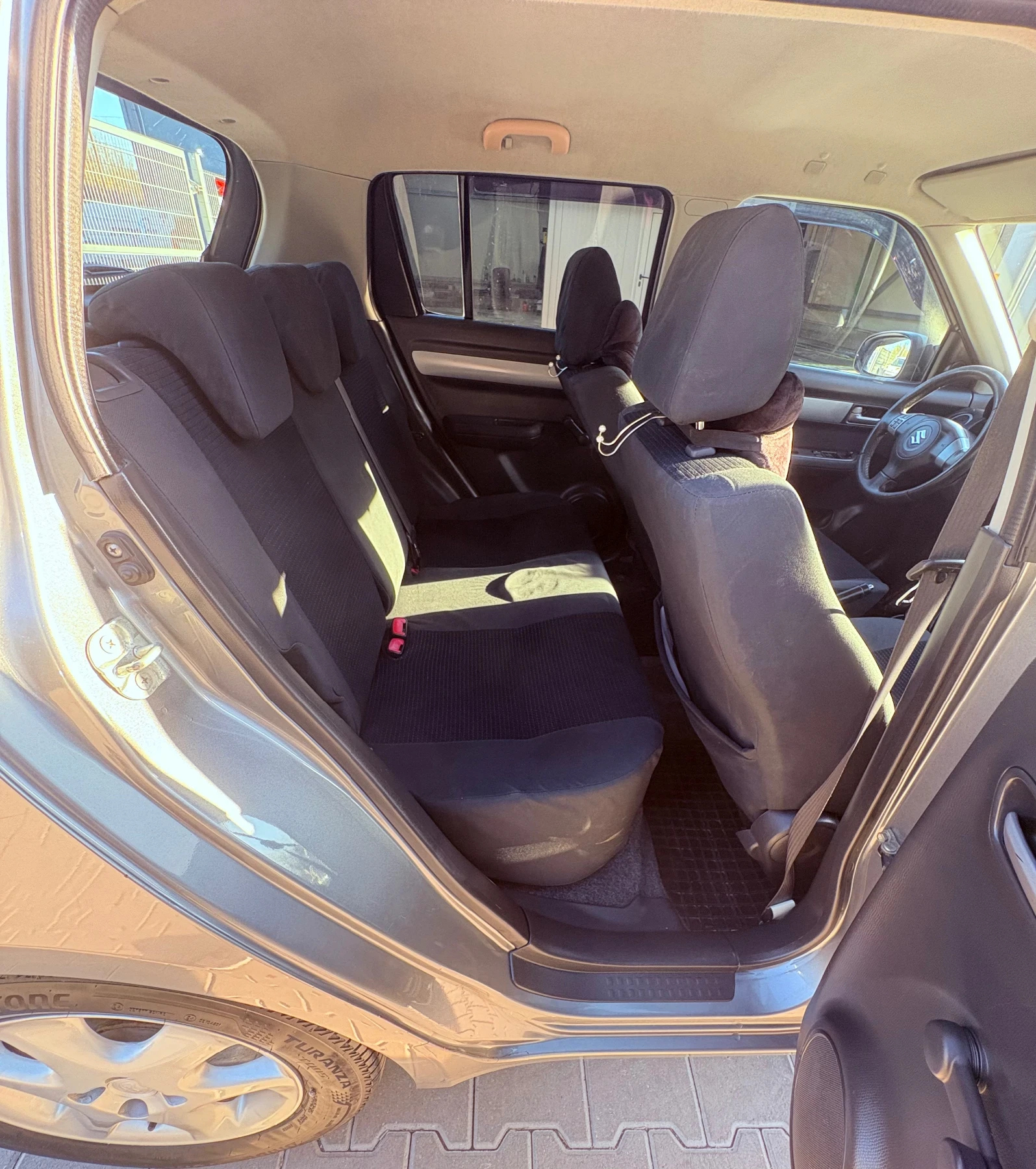 Suzuki Swift 1.3 бензин/газ , снимка 10 - Автомобили и джипове - 54456781