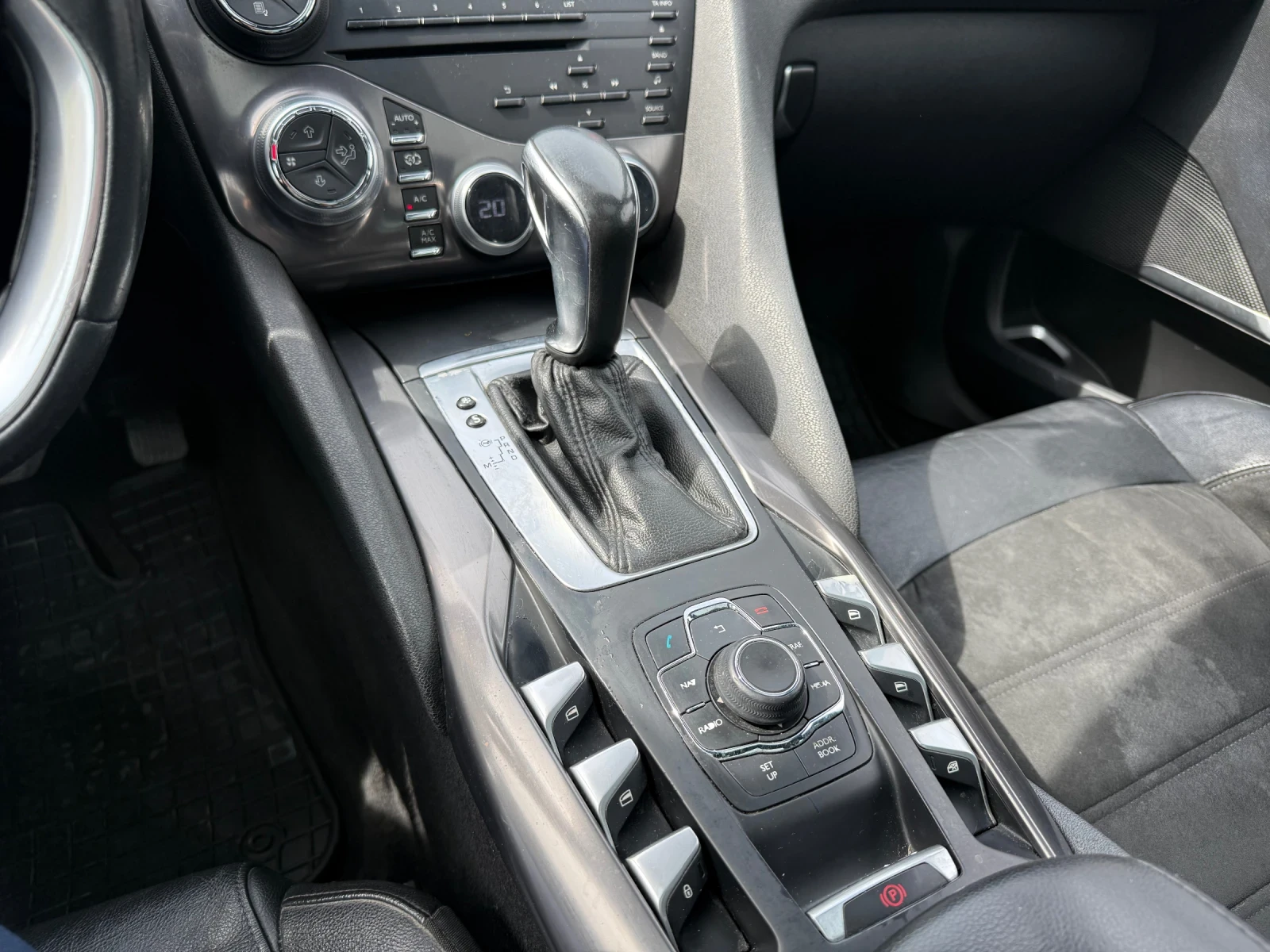 Citroen DS5 2.0HDI, снимка 7 - Автомобили и джипове - 54550167