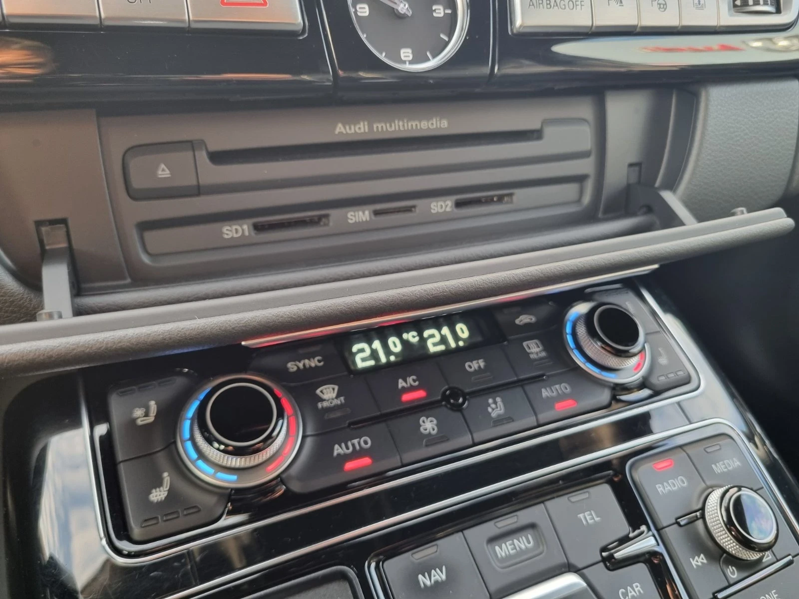 Audi A8 4, 2 TDI, снимка 12 - Автомобили и джипове - 54592297