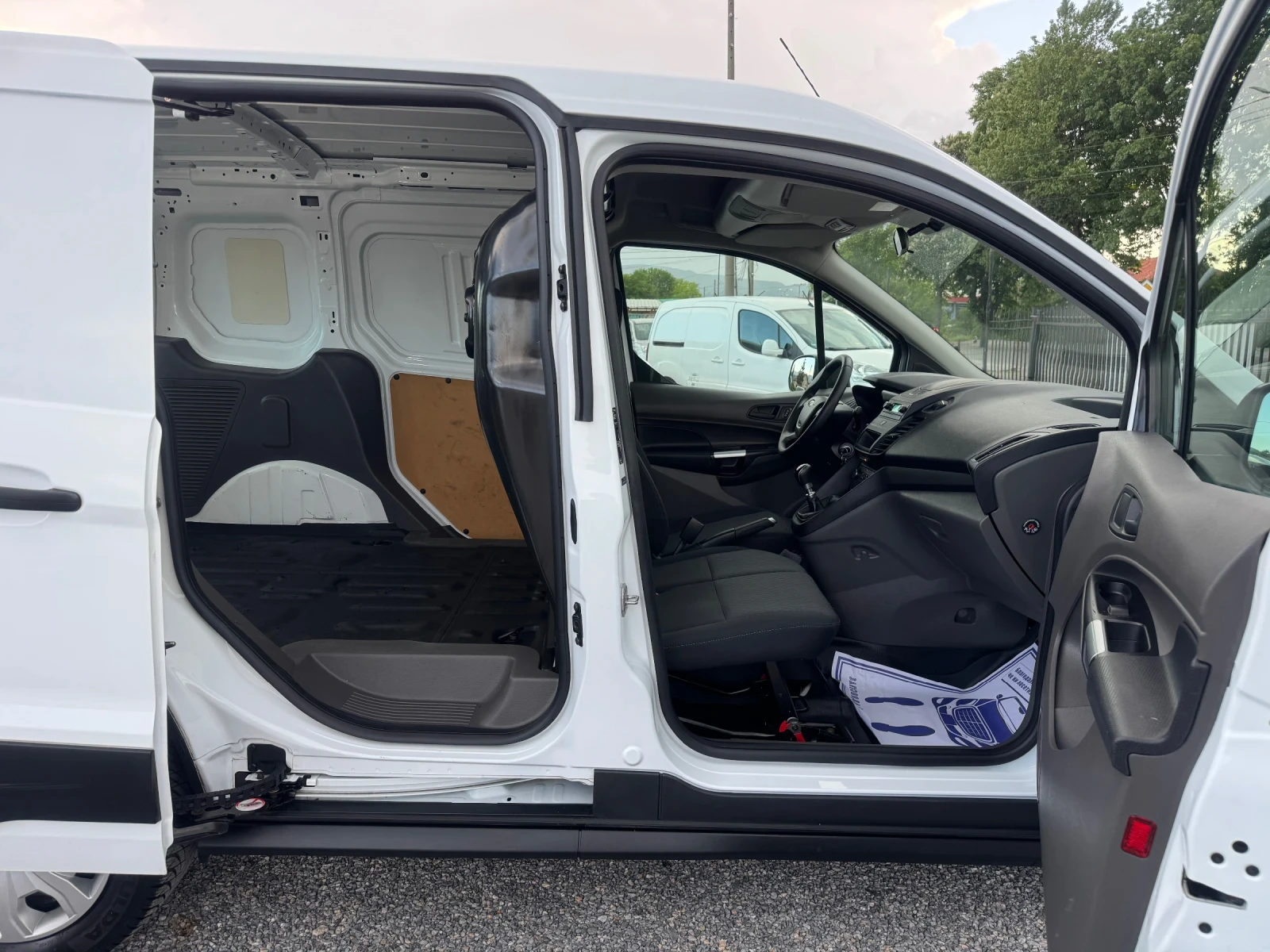 Ford Connect Transit 1.5d facelift!!3 seats!! 6 speed!! | Mobile.bg � ����������� 15
