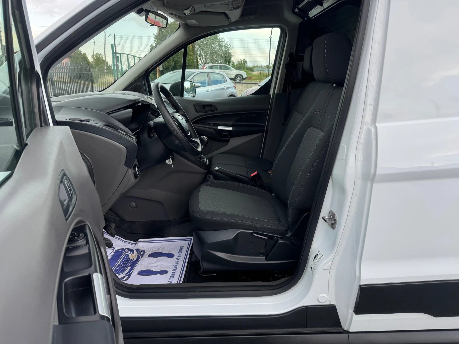 Ford Connect Transit 1.5d facelift!!3 seats!! 6 speed!! | Mobile.bg � ����������� 11