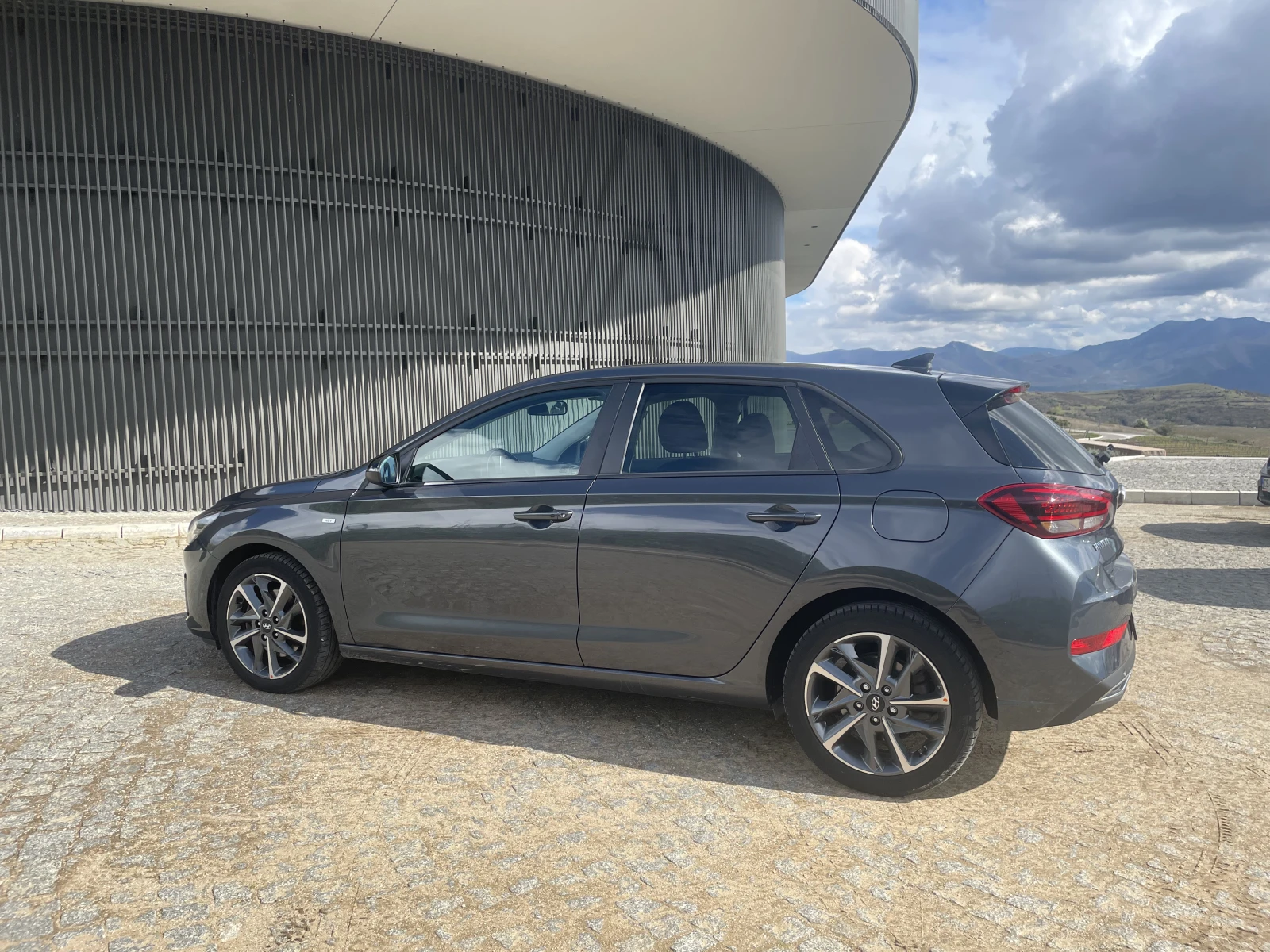 Hyundai I30 1.6 CRDi N-Line 48V, снимка 3 - Автомобили и джипове - 54737944
