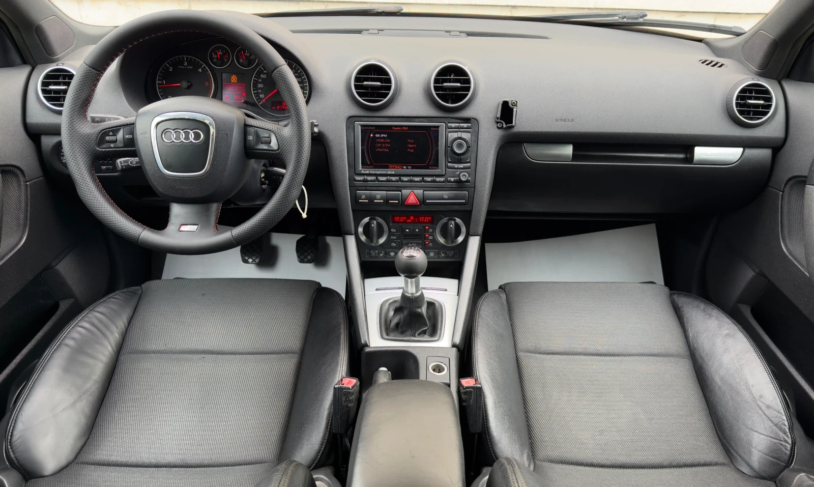 Audi A3 2.0TDi 170hp/S-LINE/4x4/XENON/NAVI, снимка 10 - Автомобили и джипове - 55225904
