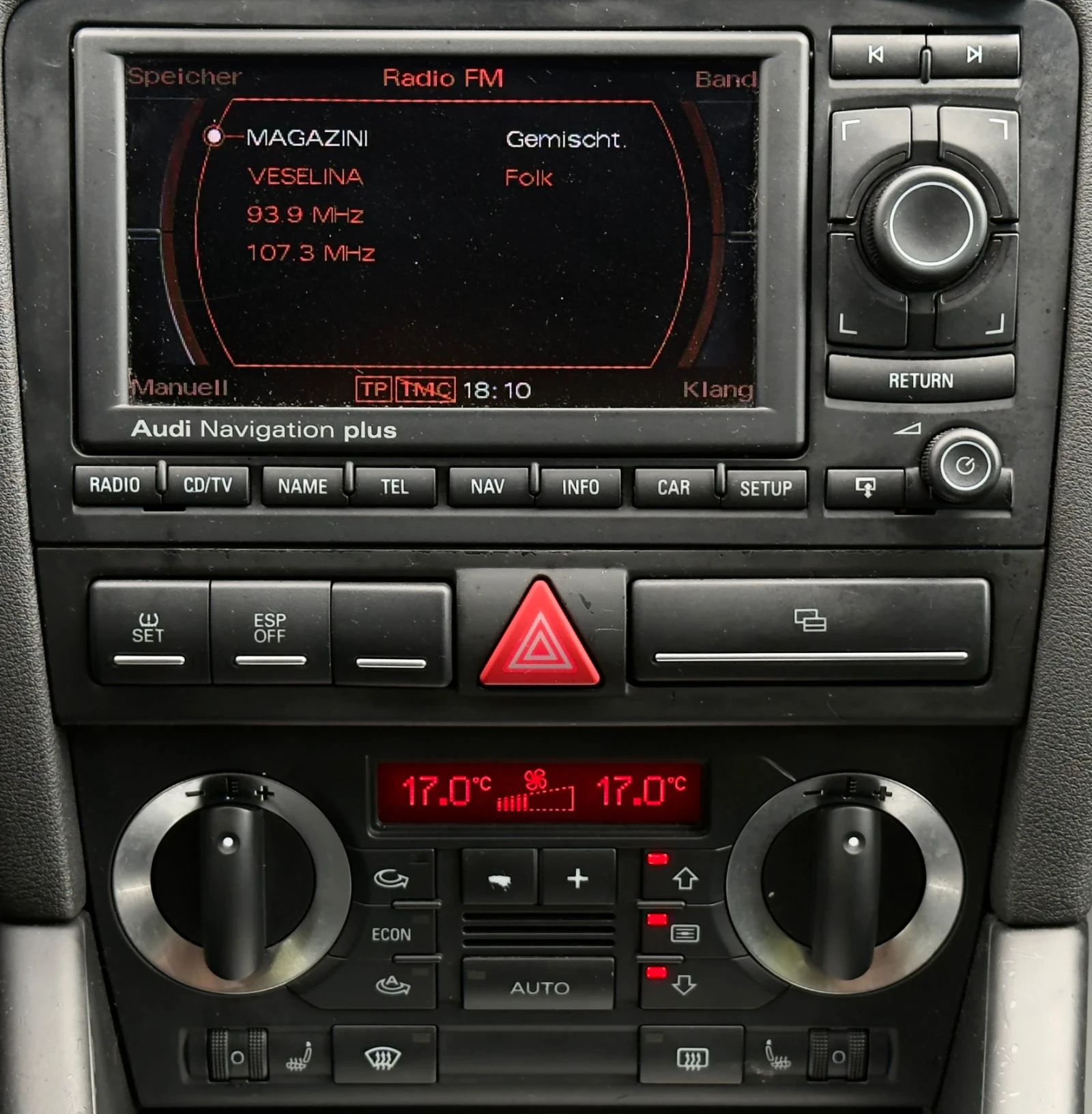 Audi A3 2.0TDi 170hp/S-LINE/4x4/XENON/NAVI, снимка 14 - Автомобили и джипове - 55225904