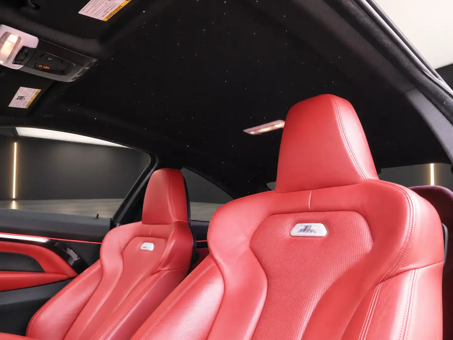 BMW M4 * RedLthr* Harmon Kardon* HUD* carbon* ЛИЗИНГ* , снимка 11 - Автомобили и джипове - 56127424