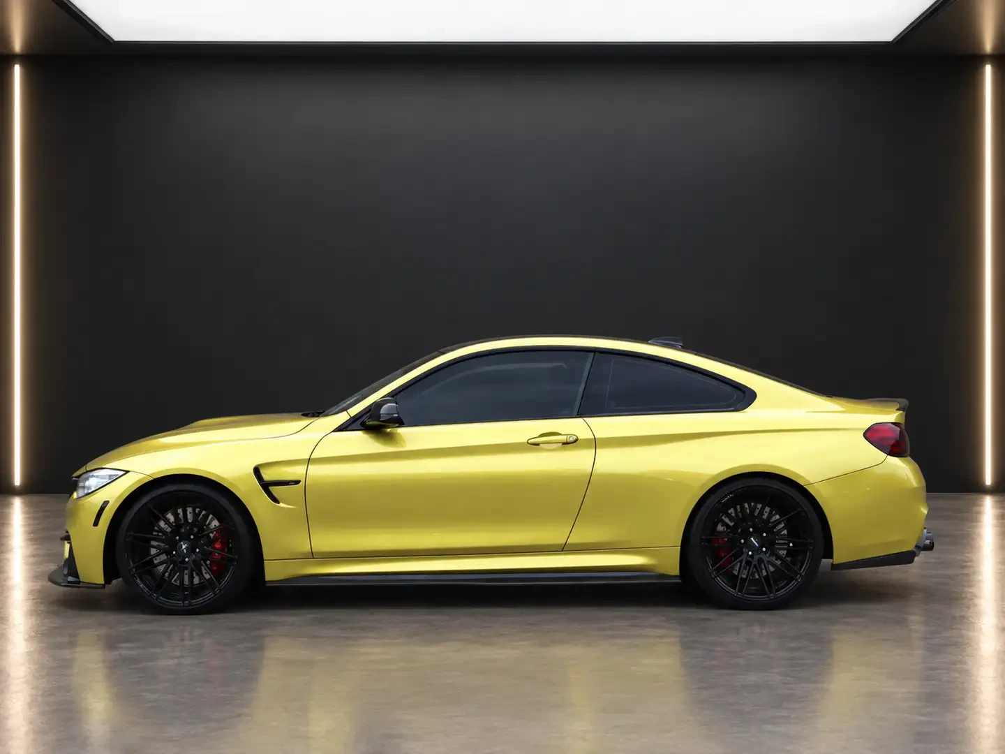 BMW M4 * RedLthr* Harmon Kardon* HUD* carbon* ЛИЗИНГ* , снимка 3 - Автомобили и джипове - 56127424
