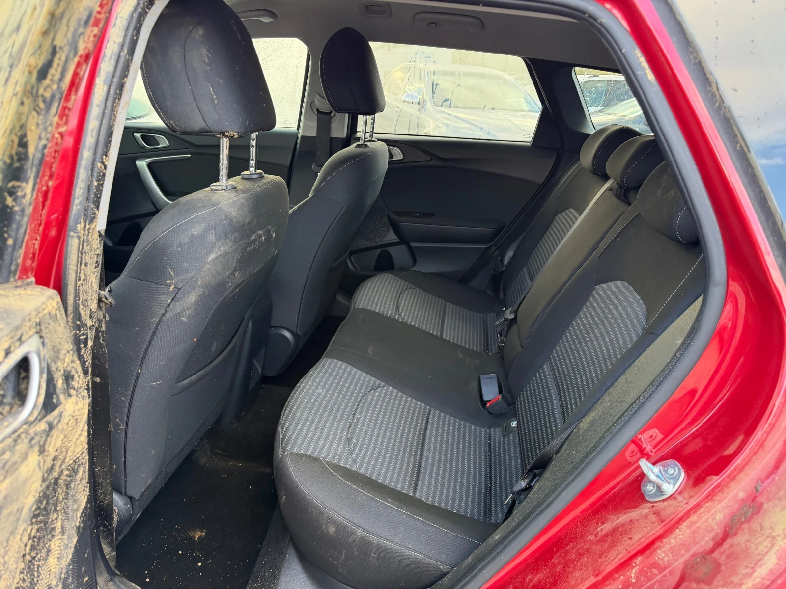 Kia Ceed 1.0i-100PS-����-������ | Mobile.bg � ����������� 11