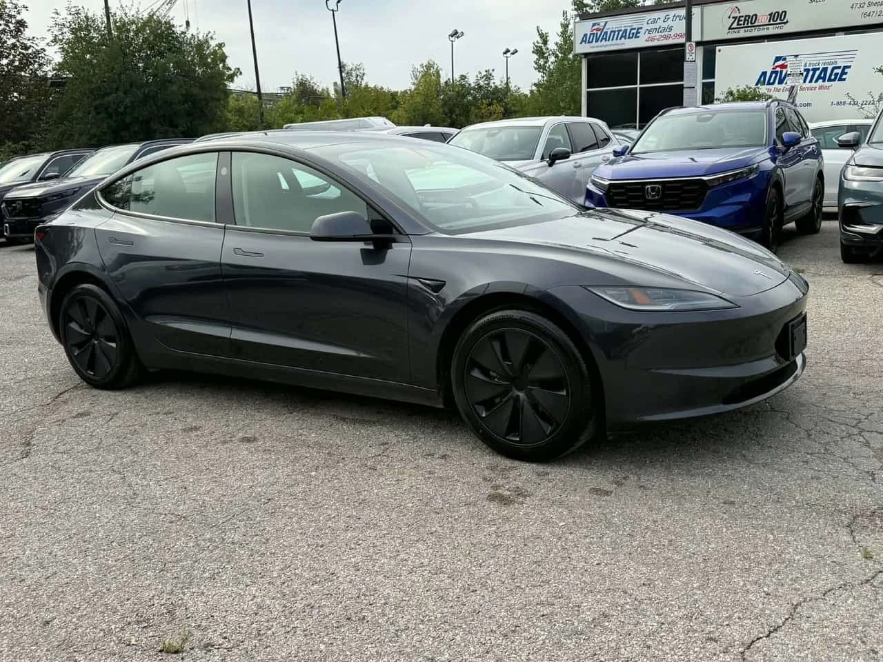 Tesla Model 3 * AWD Long Range * CARFAX * 
