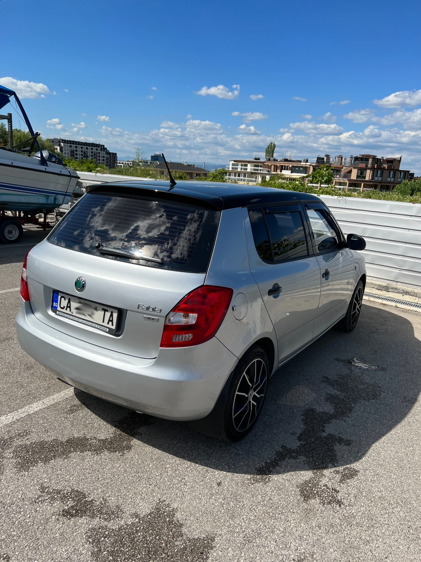 Skoda Fabia 1.4 MPI, 16V, ГИ, Камера, снимка 3 - Автомобили и джипове - 56661931