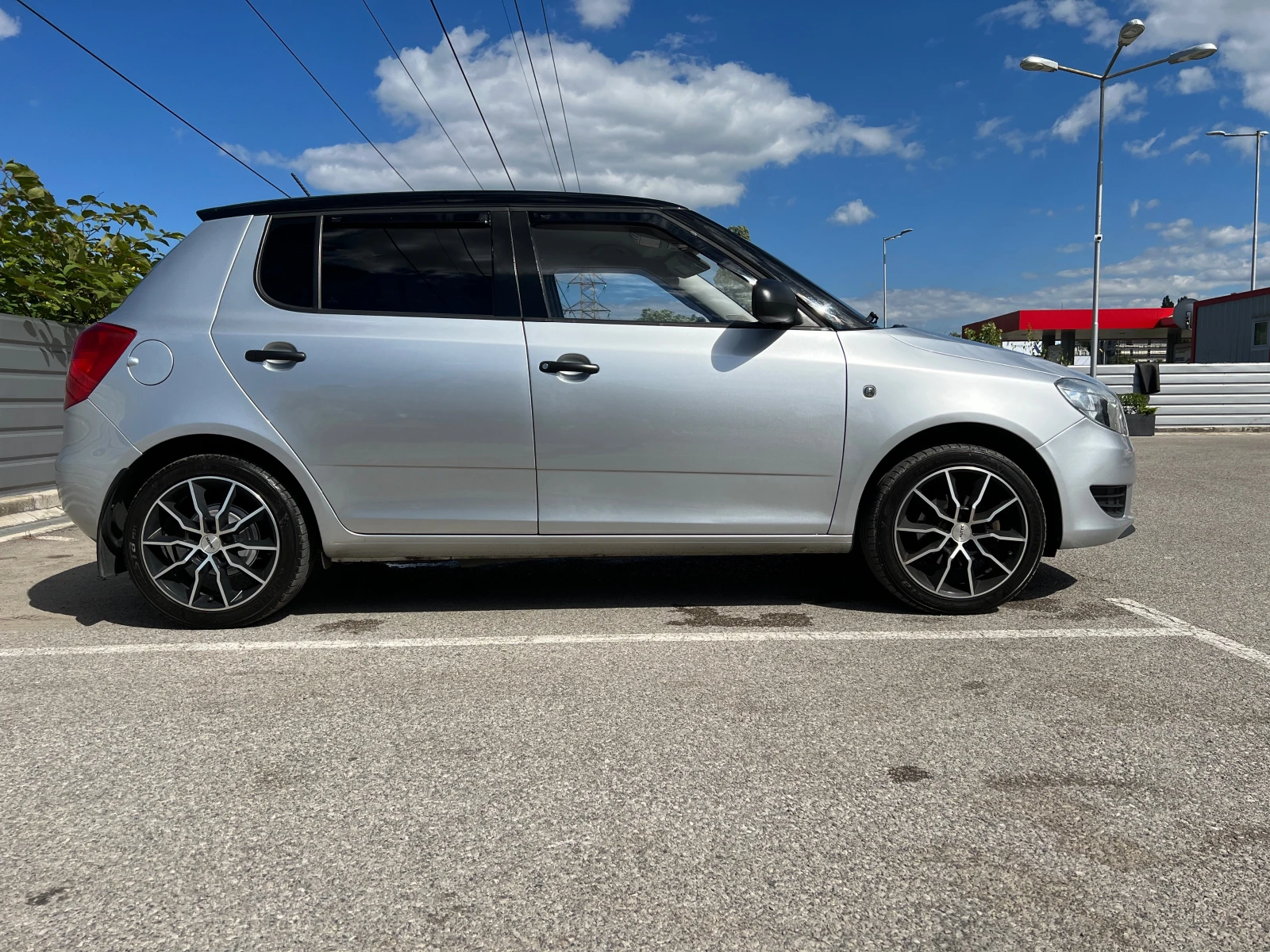 Skoda Fabia 1.4 MPI, 16V, ГИ, Камера, снимка 2 - Автомобили и джипове - 56661931
