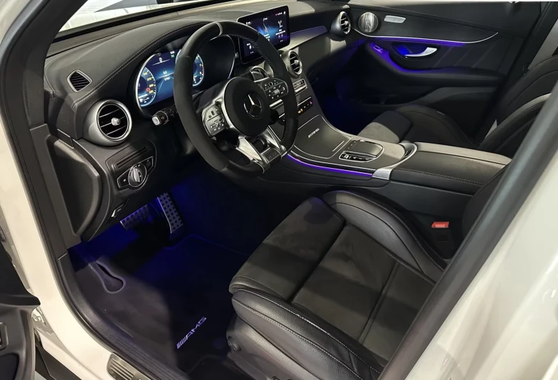 Mercedes-Benz GLC 63 AMG 63S Pano Burmester Performance Night, снимка 4 - Автомобили и джипове - 51509223