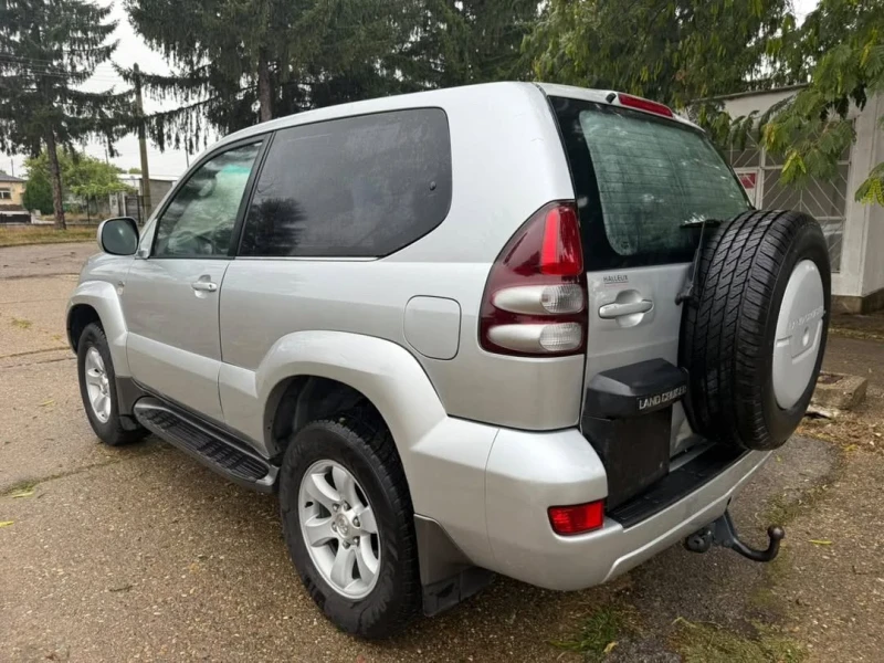 Toyota Land cruiser 3.0D4D/6ck, снимка 4 - Автомобили и джипове - 51932052