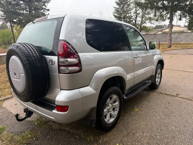 Toyota Land cruiser 3.0D4D/6ck, снимка 6 - Автомобили и джипове - 51932052