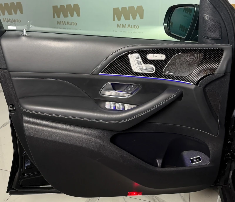Mercedes-Benz GLS 63 AMG 4Matic+ Carbon* Ceramic* TV* Pano* HuD* Exclusive, снимка 6 - Автомобили и джипове - 53498720