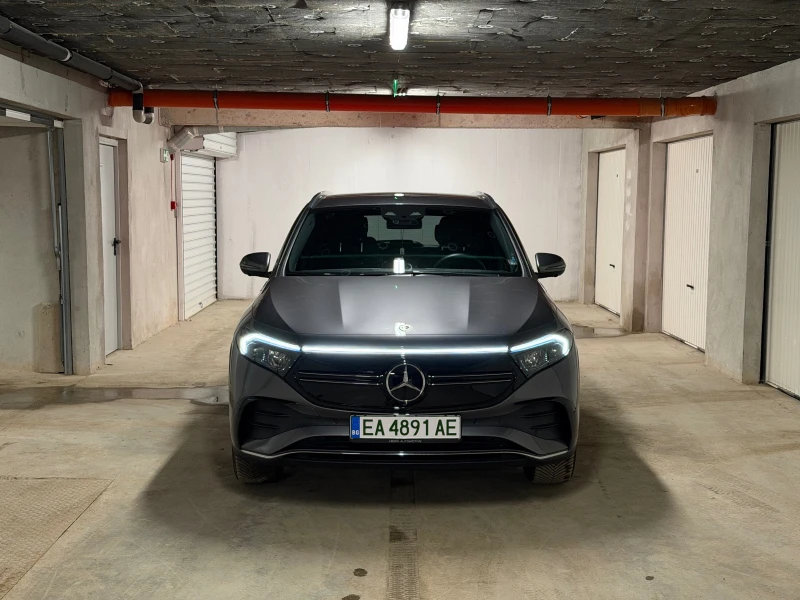 Mercedes-Benz EQA 350 4Matic* AMG* Distronic* 360 к.* HUD* ГАРАНЦИЯ*, снимка 2 - Автомобили и джипове - 53506372