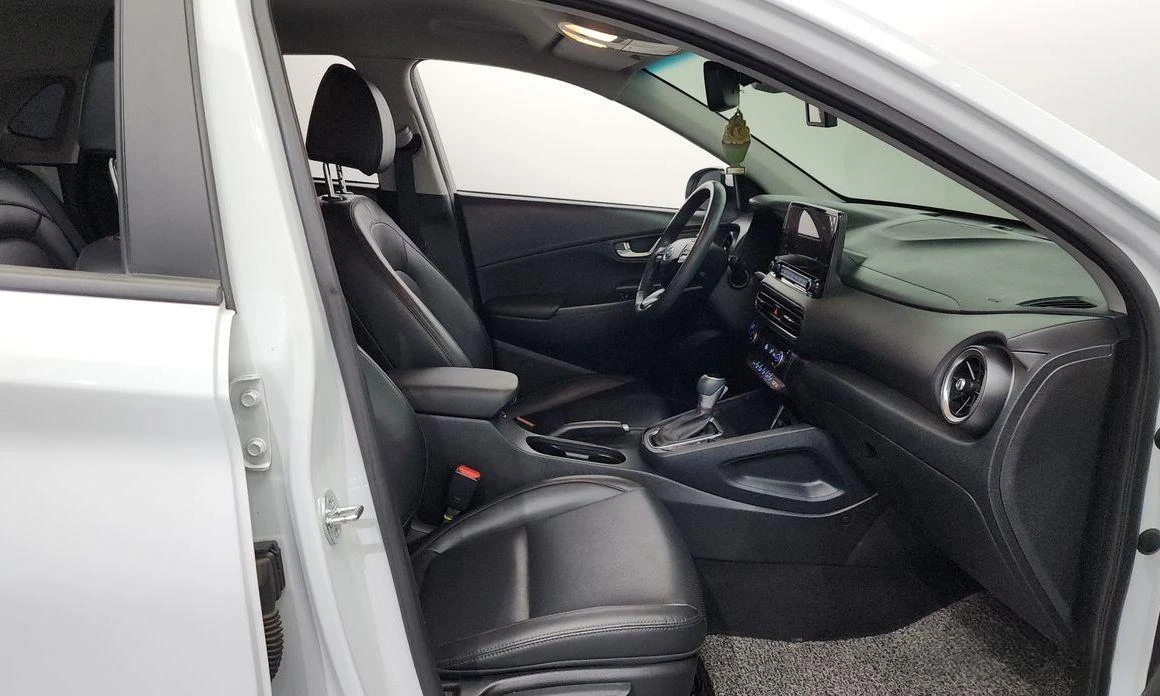 Hyundai Kona Gasoline 1.6 Turbo 2WD Modern - изображение 10