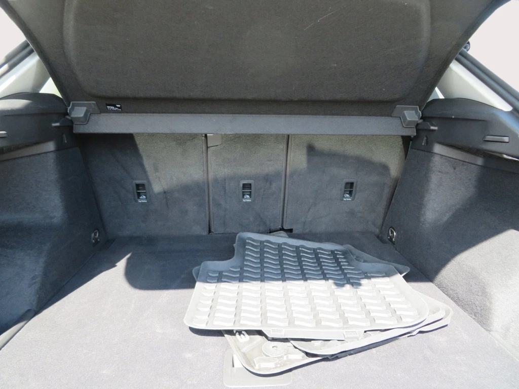 Audi Q3 * Komfort 45 TFSI quattro * CARFAX * ���� �� �� | Mobile.bg � ����������� 11