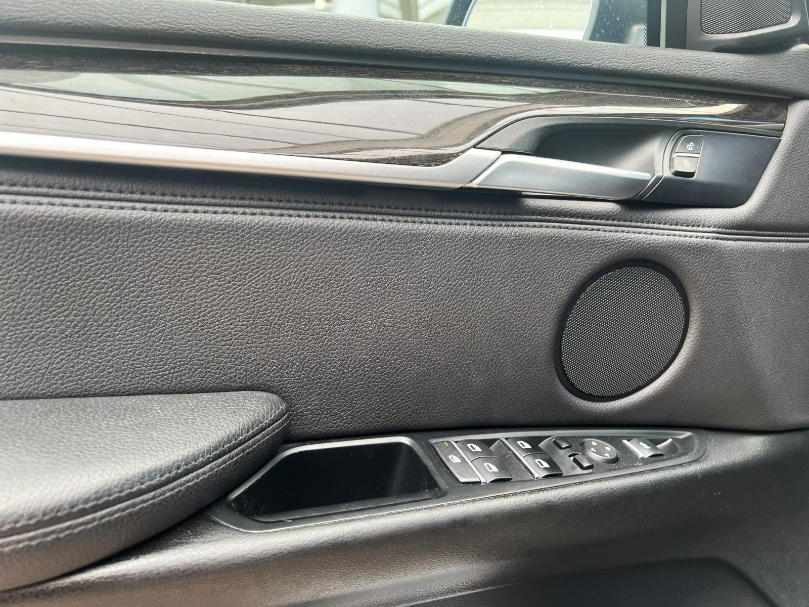 BMW X5 50i/xDrive/VR6/ARMORED/SECURITY/, снимка 7 - Автомобили и джипове - 53021391