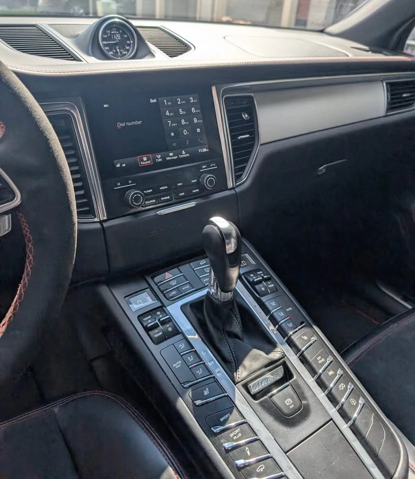 Porsche Macan GTS * PLATINUM * CARFAX * АВТОКРЕДИТ *  - изображение 10