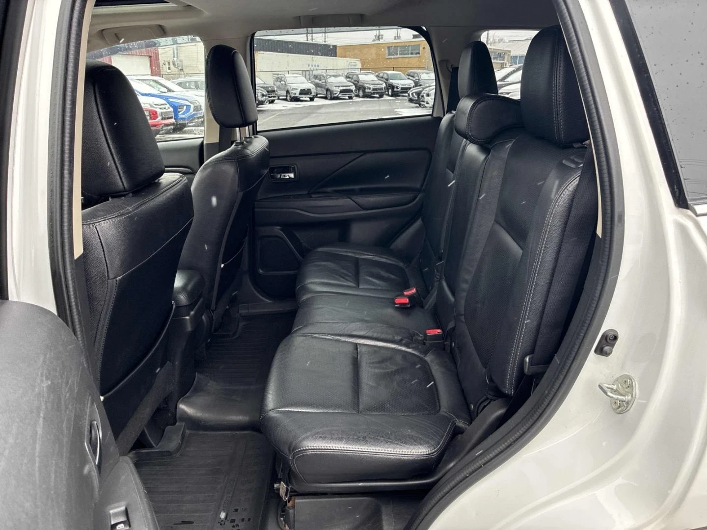 Mitsubishi Outlander Gt* 360view* Подгрев* Обдух* Шибидах* Rockford Fos - изображение 9