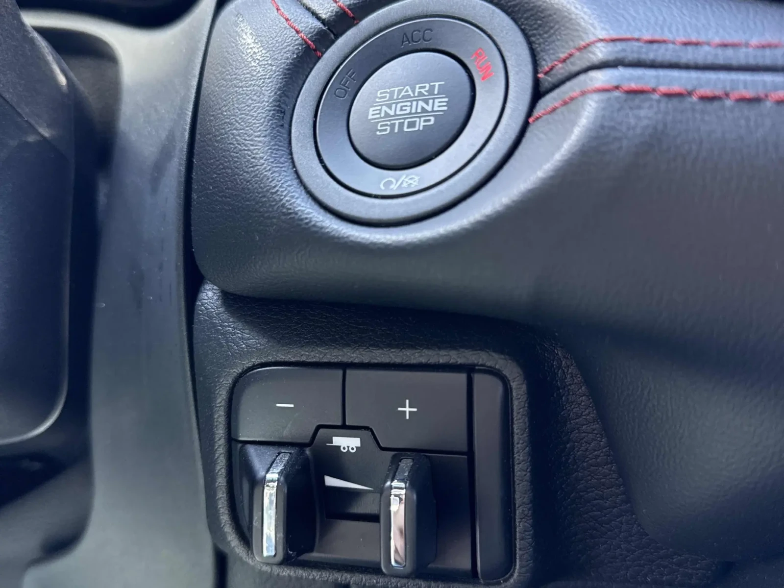 Dodge Durango GT Rallye  * * CARFAX * * АВТО КРЕДИТ * * , снимка 12 - Автомобили и джипове - 53863946