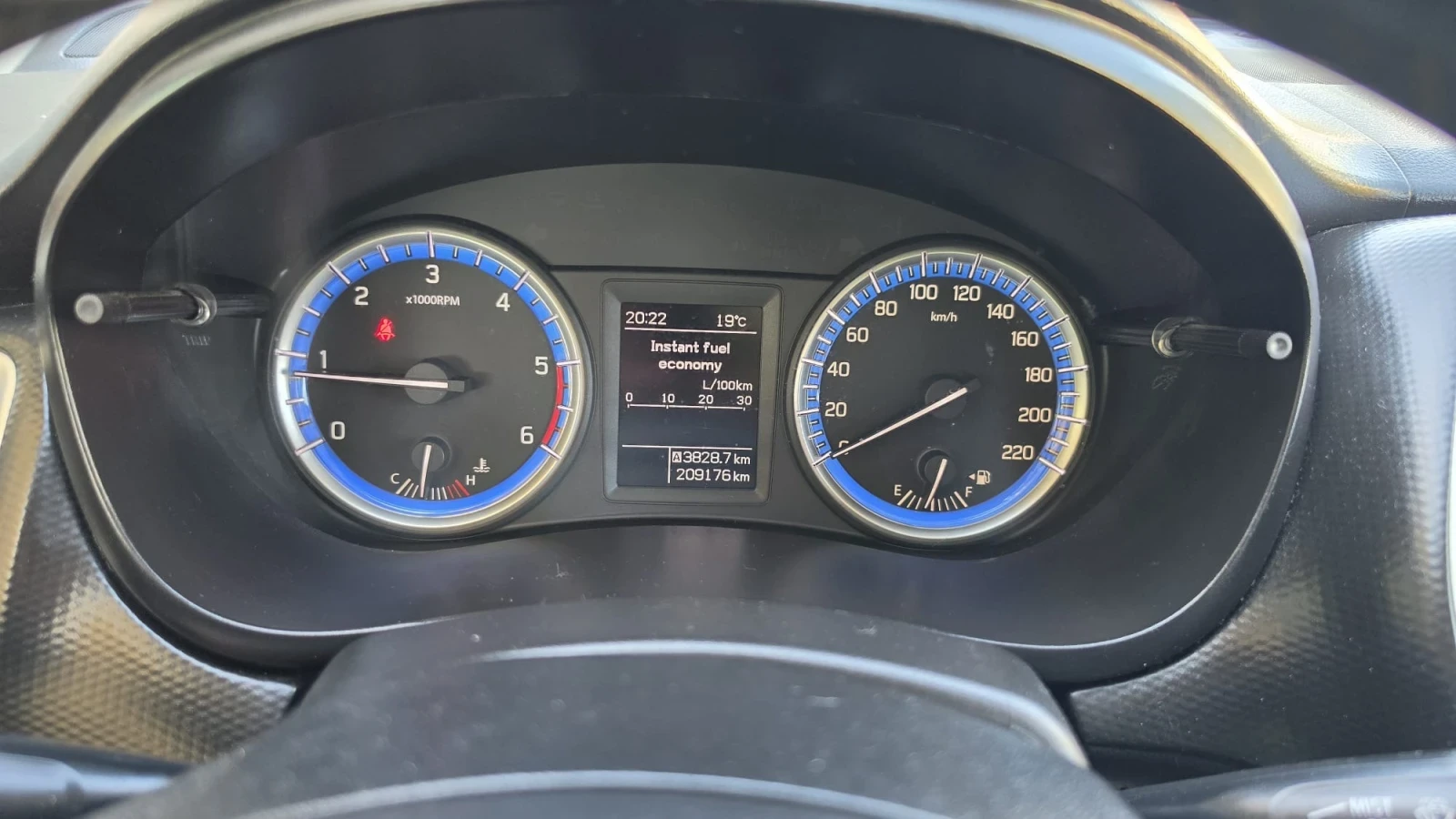 Suzuki SX4 S-Cross, снимка 9 - Автомобили и джипове - 54931454