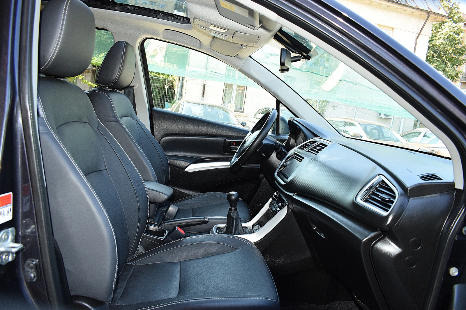 Suzuki SX4 S-Cross 1.6ШВЕЙЦАРИЯ/LUX/КОЖА/НАВИ/КЛИМАТРОНИК/АВТОПИЛОТ, снимка 14 - Автомобили и джипове - 55567328