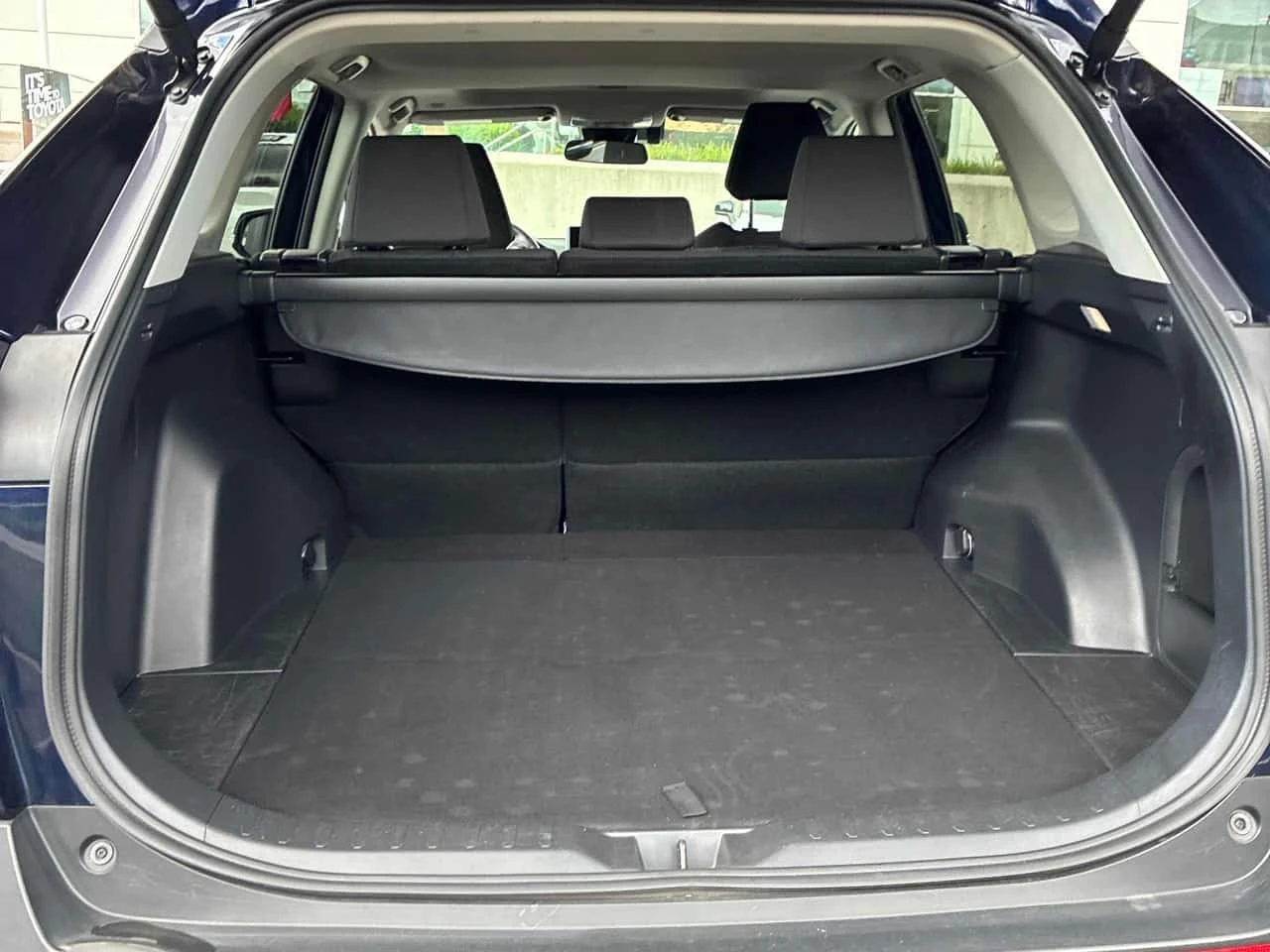 Toyota Rav4 * Hybrid XLE * CARFAX * ОПЦИЯ ЗА ФИНАНСИРАНЕ, снимка 13 - Автомобили и джипове - 55754310