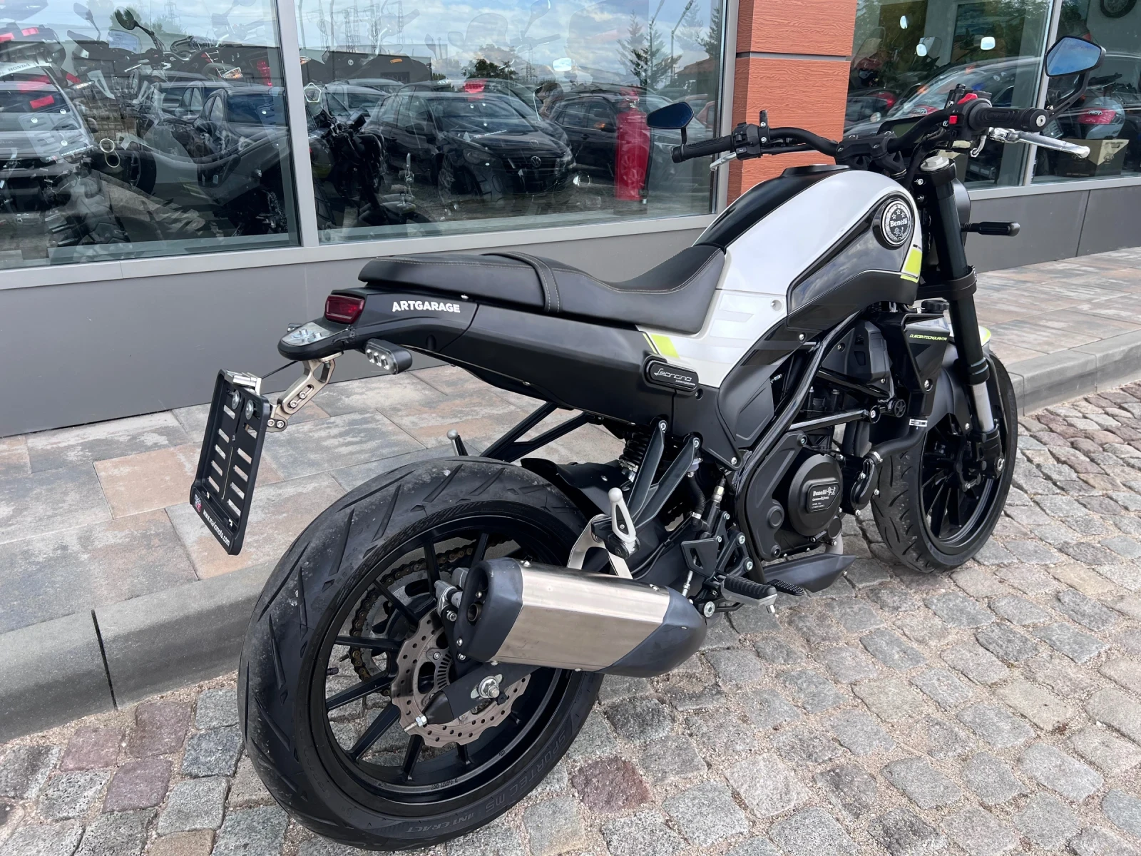 Benelli 250 Leoncino - изображение 3