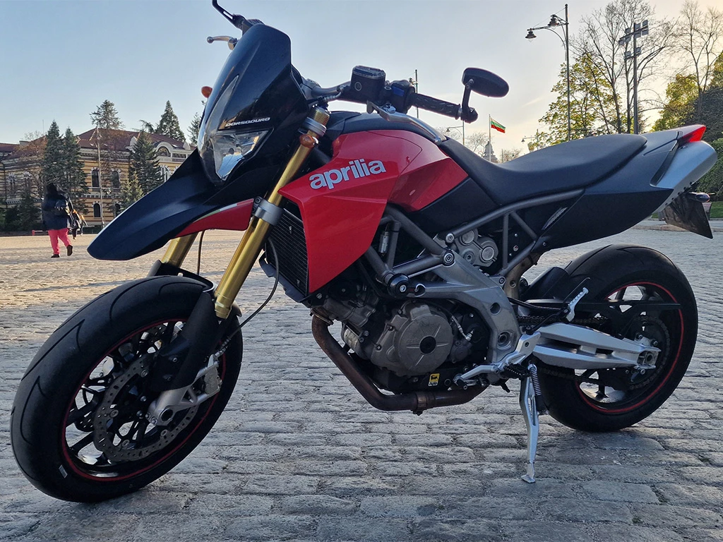 Aprilia Dorsoduro