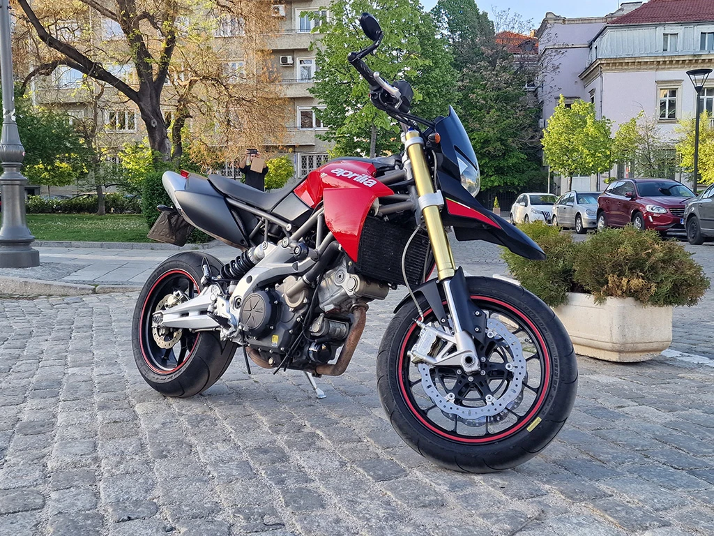 Aprilia Dorsoduro, снимка 2 - Мотоциклети и мототехника - 54385696