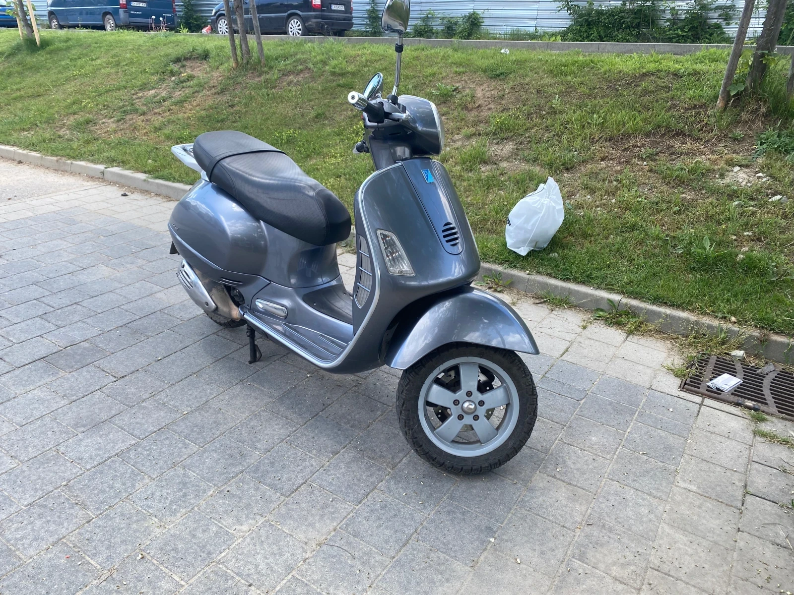 Vespa Primavera 200 gt
