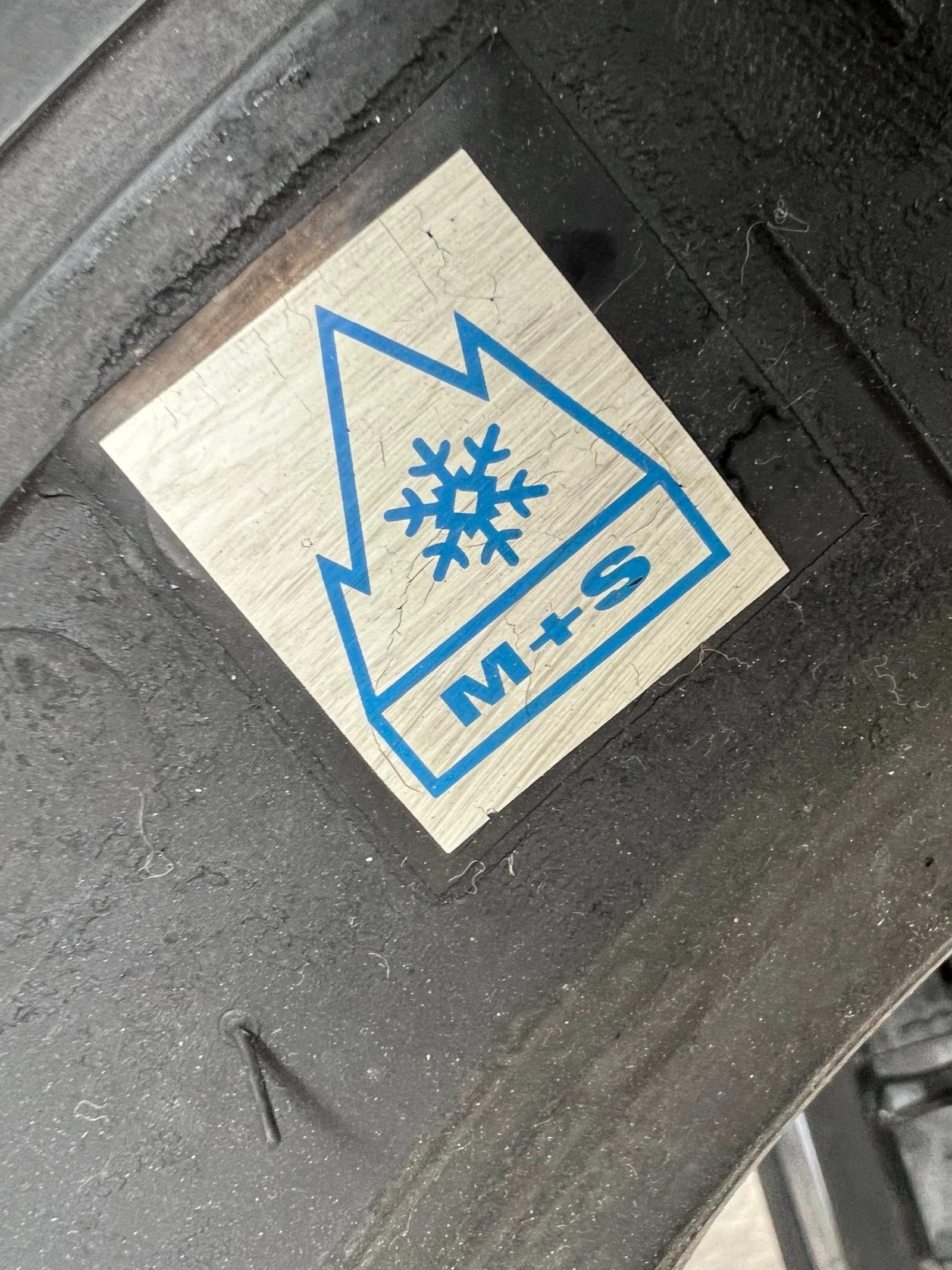 ���� 205/75R17.5 | Mobile.bg � ����������� 10