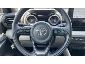 Toyota Yaris 1.5H Elegance, снимка 13