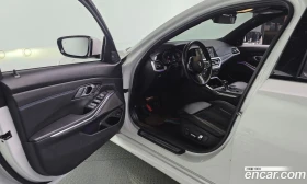 BMW 320 320i M Sport, снимка 10