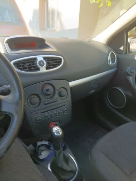 Renault Clio 1.4, снимка 15