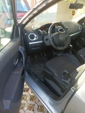 Renault Clio 1.4, снимка 14