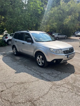 Обява за продажба на Subaru Forester 2.0 Автоматик Газ 4х4 ~10 500 лв. - изображение 1