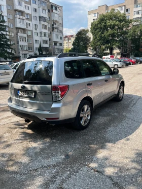 Обява за продажба на Subaru Forester 2.0 Автоматик Газ 4х4 ~10 500 лв. - изображение 1