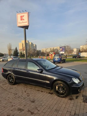 Mercedes-Benz C 220, снимка 2